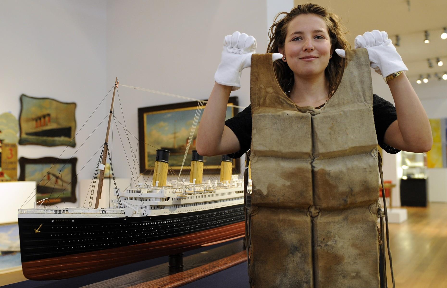 treasures of the titanic discover some famous objects rescued from the shipwreck.ghtml